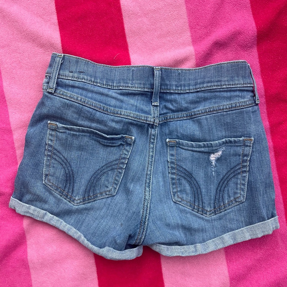 Hollister high wasted shorts, cuffed size 3